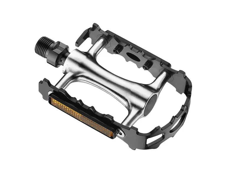 Giant Terrain Pedals in Black/Silver